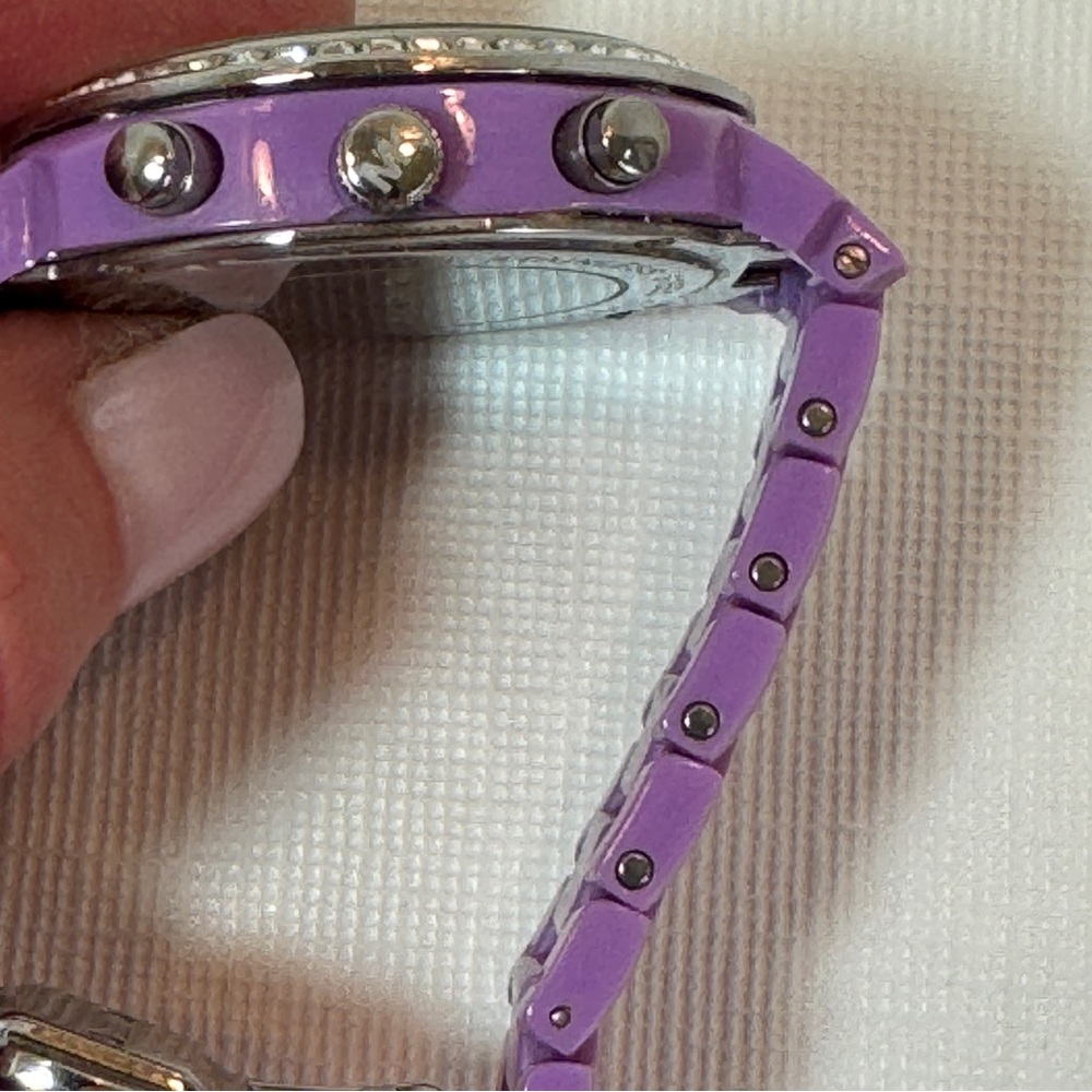 Michael Kors Chronograph Watch Purple Pave Crystal MK-5220 Needs Battery - Picture 10 of 11